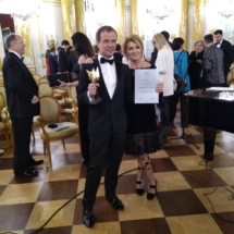 Dr n. med. Robert Gajda z partnerką Beatą Olszewską Marra Dr n. med. Robert Gajda z partnerką Beatą Olszewską Marra